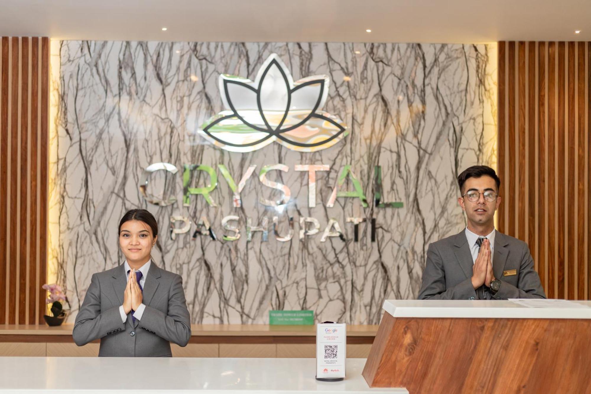 Hotel Crystal Pashupati กาฐมาณฑุ ภายนอก รูปภาพ