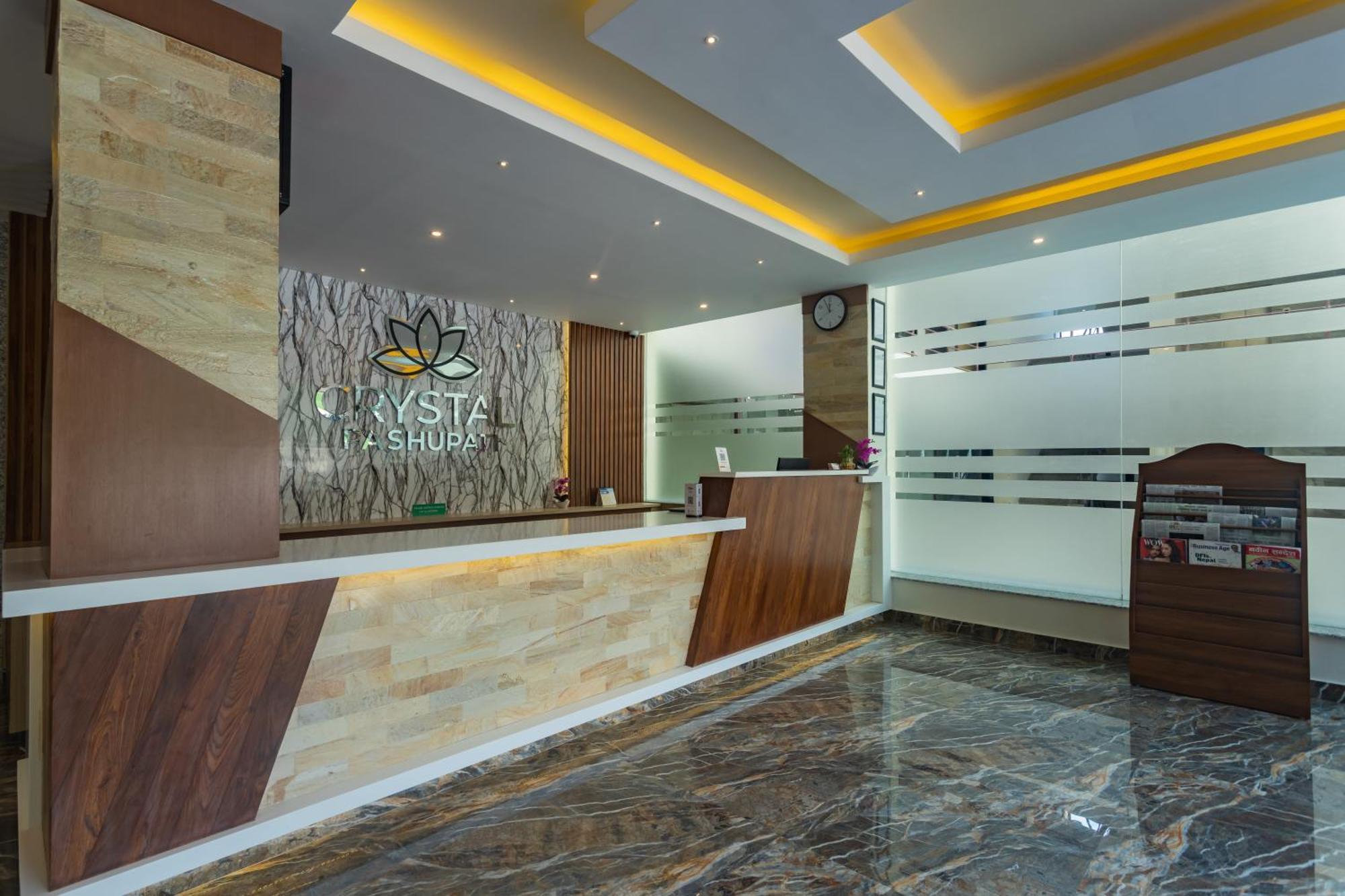 Hotel Crystal Pashupati กาฐมาณฑุ ภายนอก รูปภาพ
