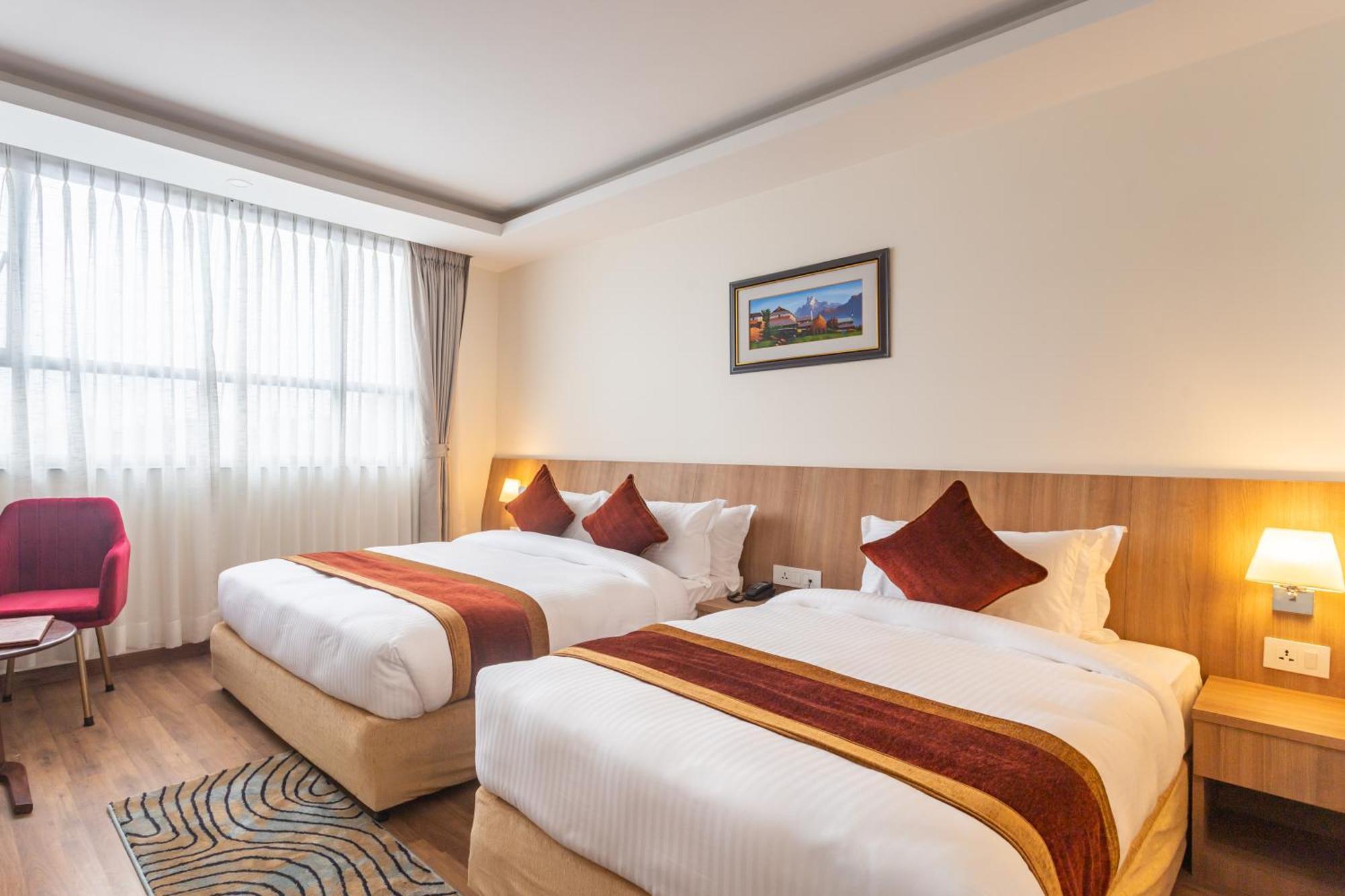 Hotel Crystal Pashupati กาฐมาณฑุ ภายนอก รูปภาพ